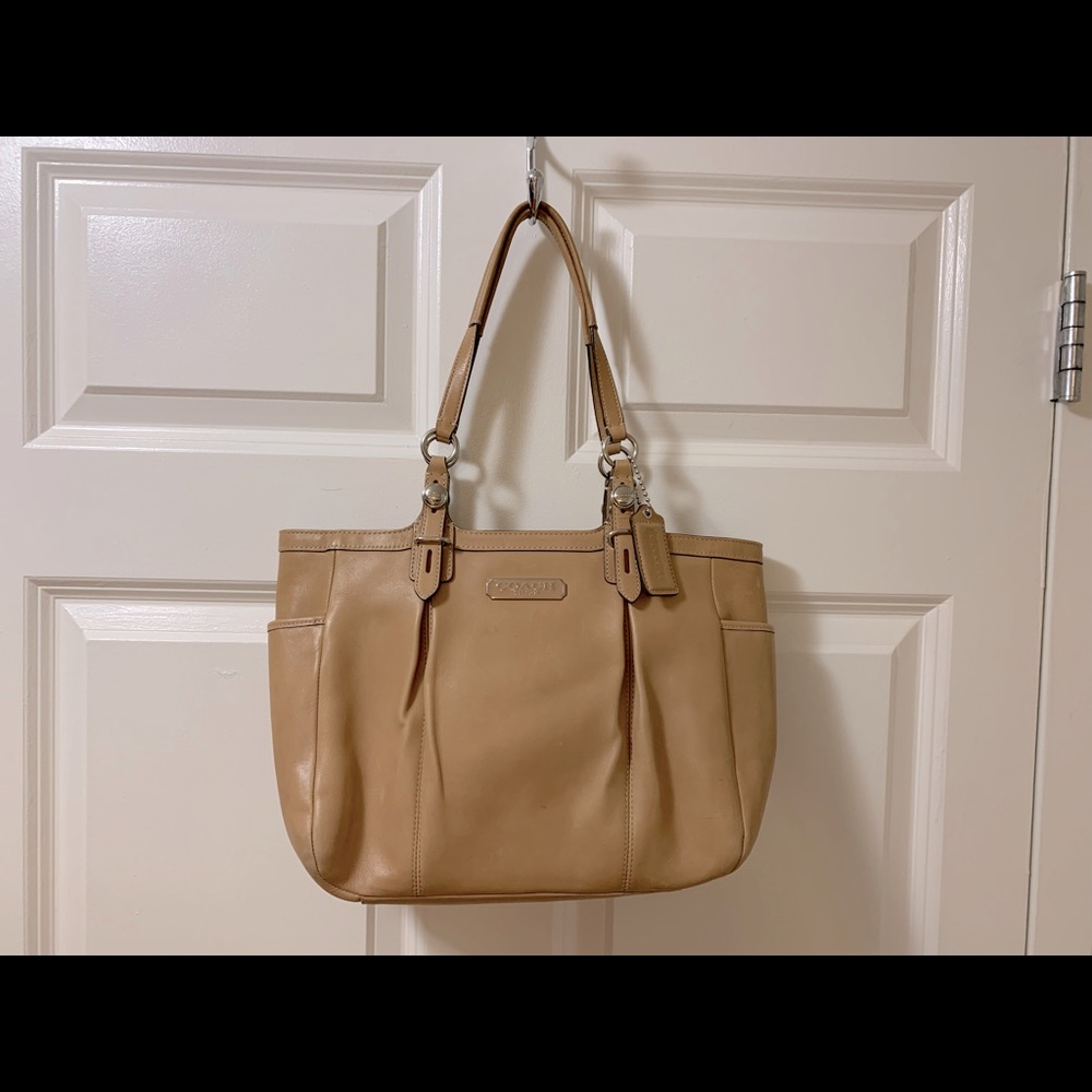 SOLD — NOT FOR SALE — Vintage COACH beige tote bag purse